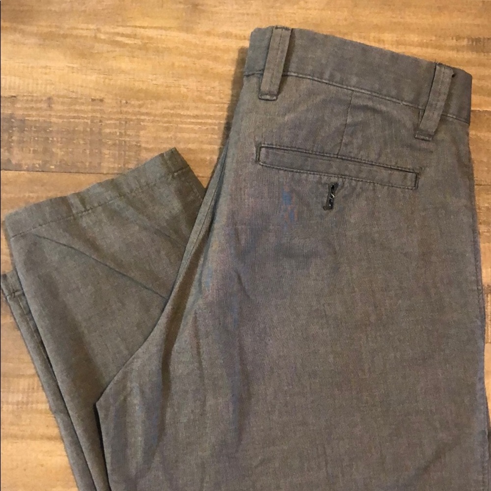 Men’s business/casual dress pants